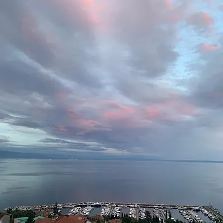 Lana Icici, Opatija *